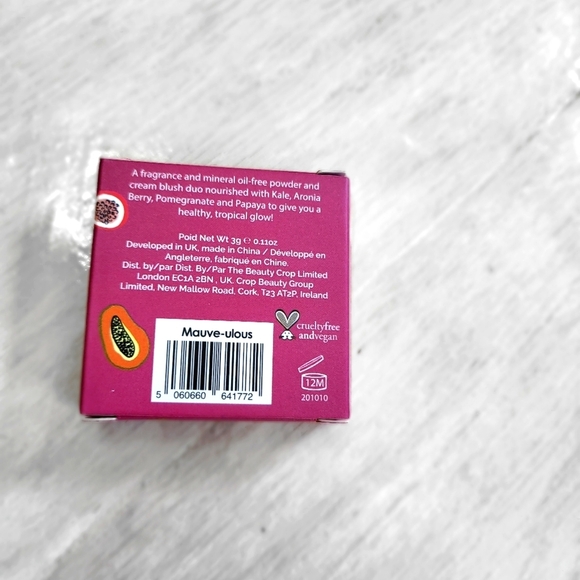 The Beauty Crop blush duo - Picture 2 of 4